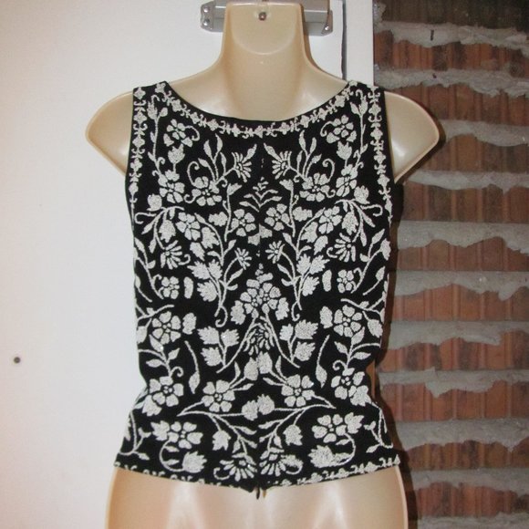 Cartise Tops - Cartise Crop Top Vest Zipper Black White Jewelled Sparkle Floral Size 10